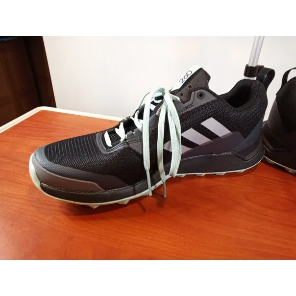 Women's Adidas Terrex 260 Size 10