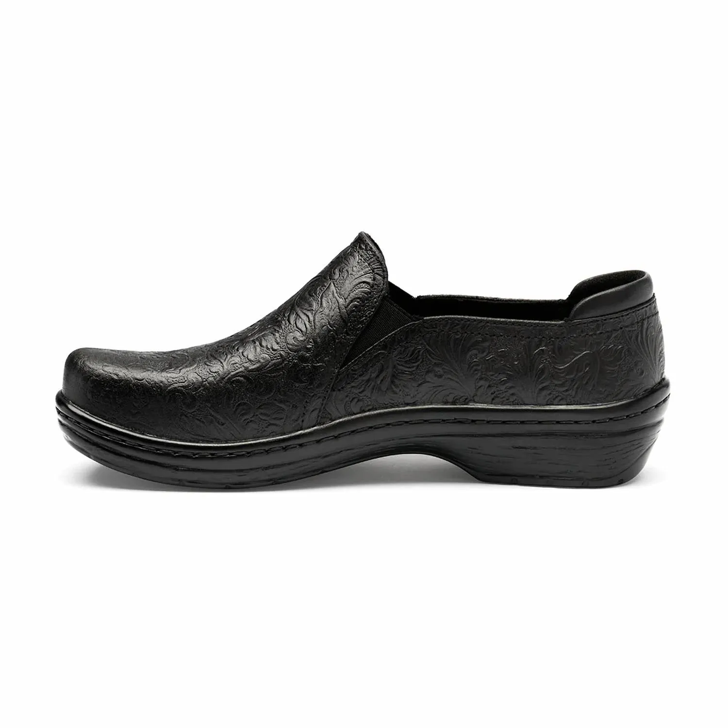 Women's Moxy Clog In Black Tooled