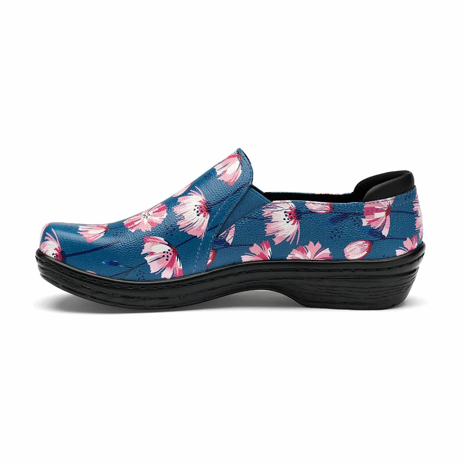 Women's Moxy Clog In Blooming Garden