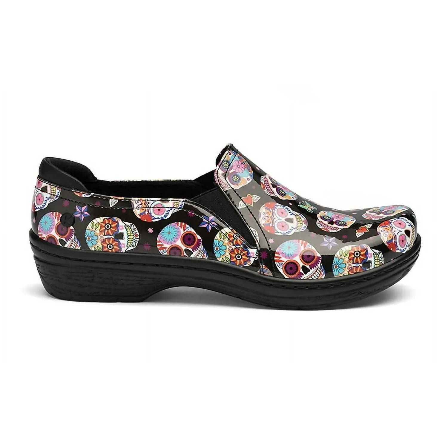 Women's Moxy Clog In Candy Skulls Patent