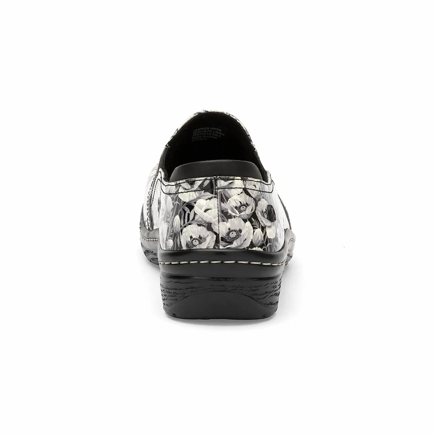 Women's Moxy Clog In Hypnotic Patent