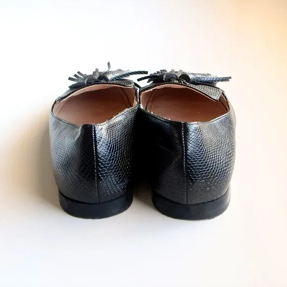 Zara Black Tassel Loafers / Flats / Low Heel Slip On Shoes Size 8.5