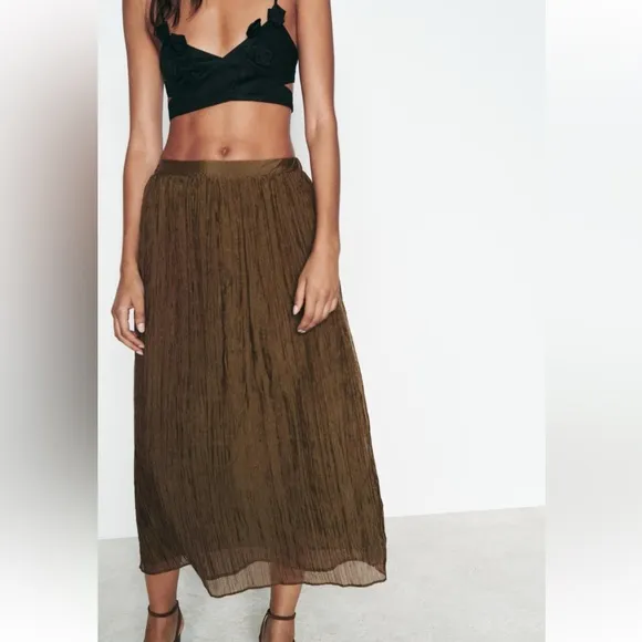 Zara NWT wrinkle effect flowy fully lined brown midi skirt, elastic waistband